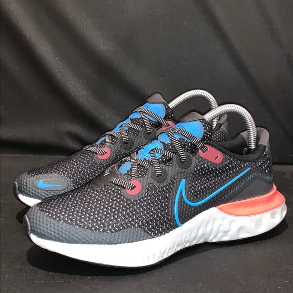 Nike Renew Run Black/Laser Blue/Laser Crimson